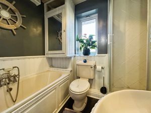Bathroom- click for photo gallery